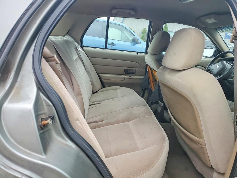 2004 Ford Crown Victoria მანქანა იყიდება აუქციონზე, vin: 2FAFP73WX4X115720, აუქციონის ნომერი: 68006606