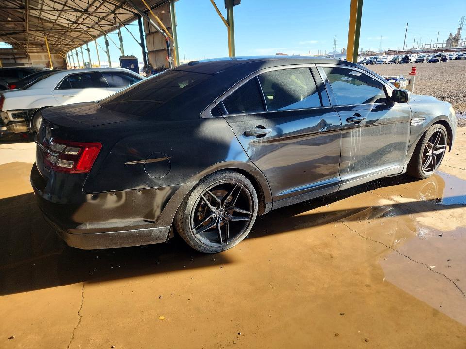 Продажа на аукционе авто 2014 Ford Taurus, vin: 1FAHP2D81EG170611, номер лота: 69624216