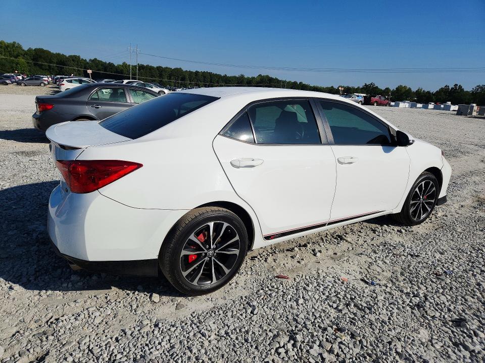 Продажа на аукционе авто 2018 Toyota Corolla, vin: 5YFBURHE0JP761636, номер лота: 69159136