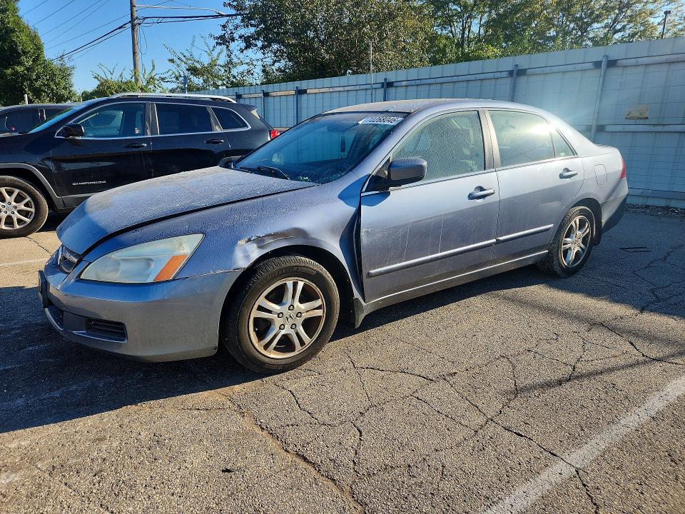 70268046 :رقم المزاد ، 1HGCM56357A006382 vin ، 2007 Honda Accord مزاد بيع