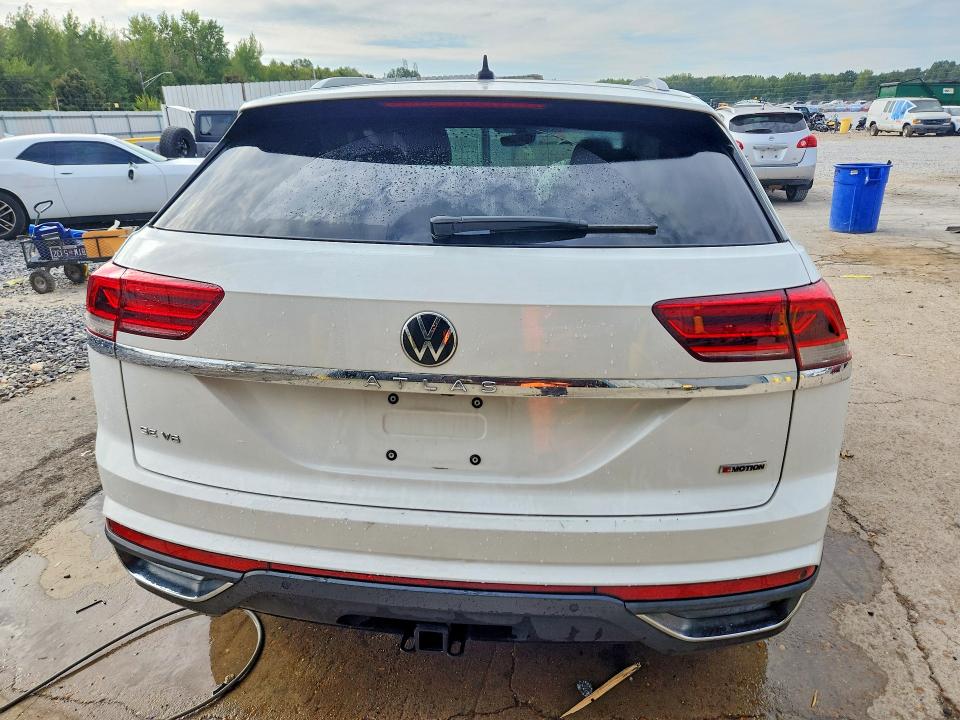69412086 :رقم المزاد ، 1V26E2CA5LC220408 vin ، 2020 Volkswagen Atlas Cross Sport مزاد بيع