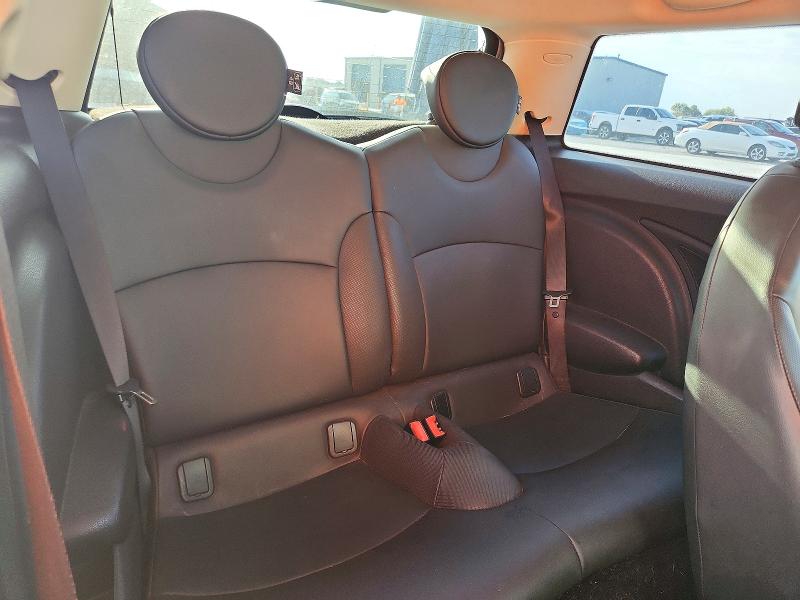 2013 Mini Cooper მანქანა იყიდება აუქციონზე, vin: WMWSU3C50DT687682, აუქციონის ნომერი: 68178096