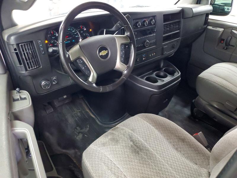 67773616 :رقم المزاد ، 1GCWGAFP5J1309328 vin ، 2018 Chevrolet Express 2500 مزاد بيع