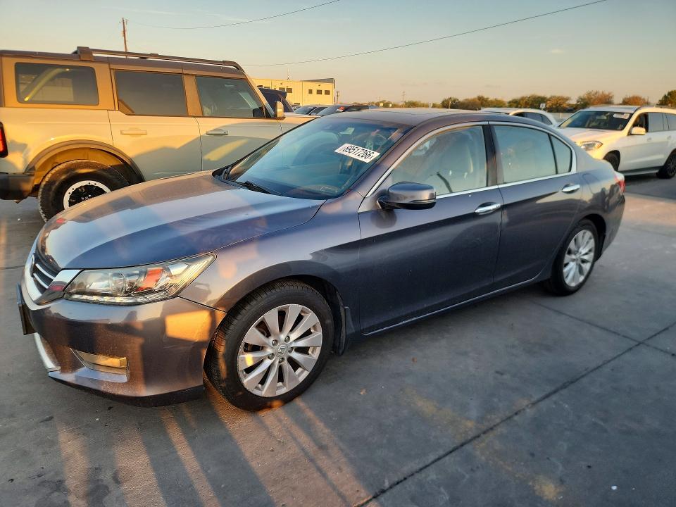 Auction sale of the 2014 Honda Accord, vin: 1HGCR3F99EA038680, lot number: 69517266