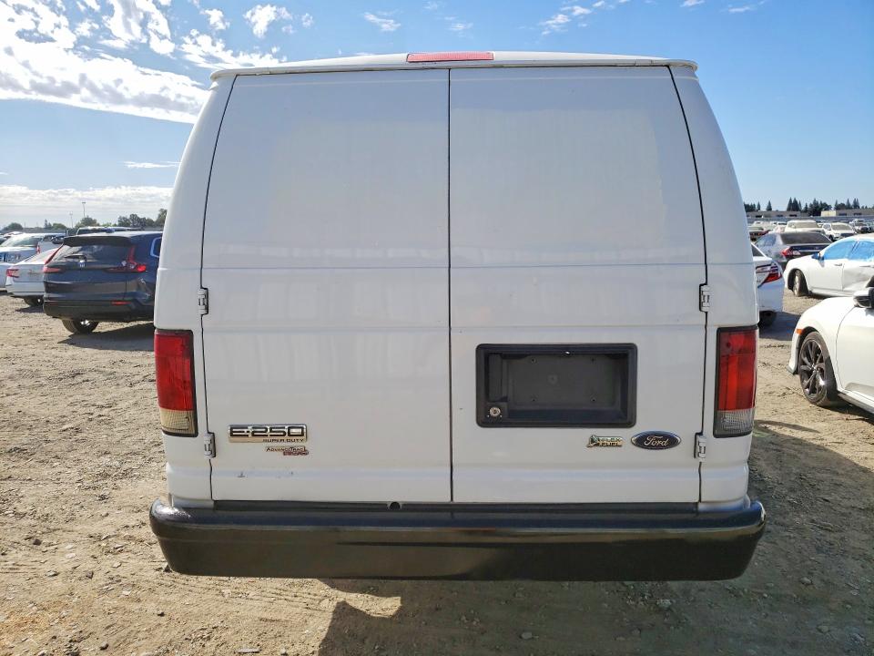 68041986 :رقم المزاد ، 1FTNS2EL6BDA18285 vin ، 2011 Ford Econoline مزاد بيع