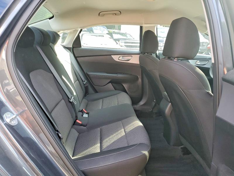 67923746 :رقم المزاد ، 3KPF24AD8RE830050 vin ، 2024 Kia Forte مزاد بيع