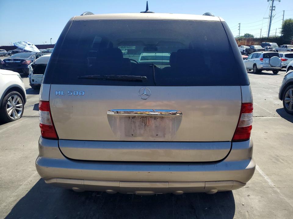 70341636 :رقم المزاد ، 4JGAB75E95A530699 vin ، 2005 Mercedes-benz Ml مزاد بيع