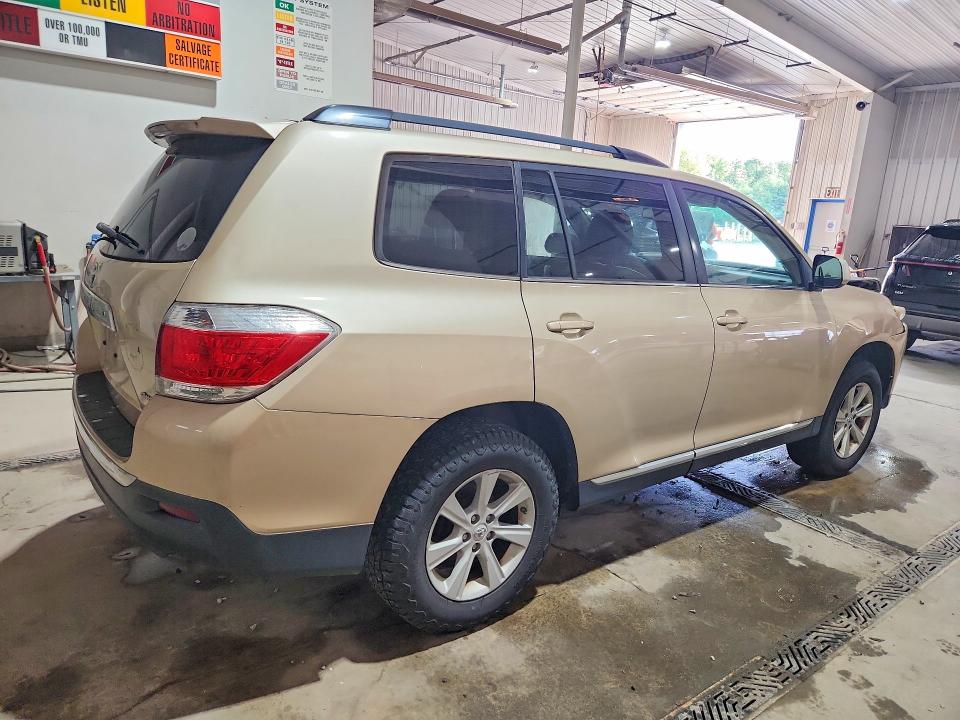 69110476 :رقم المزاد ، 5TDBK3EH9DS212904 vin ، 2013 Toyota Highlander مزاد بيع