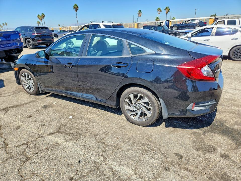 2016 Honda Civic მანქანა იყიდება აუქციონზე, vin: 19XFC2F70GE218460, აუქციონის ნომერი: 70087456