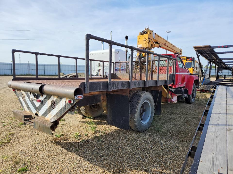 Продажа на аукционе авто 1981 Ford F600, vin: 1FDNF60H0BVA08985, номер лота: 61410406