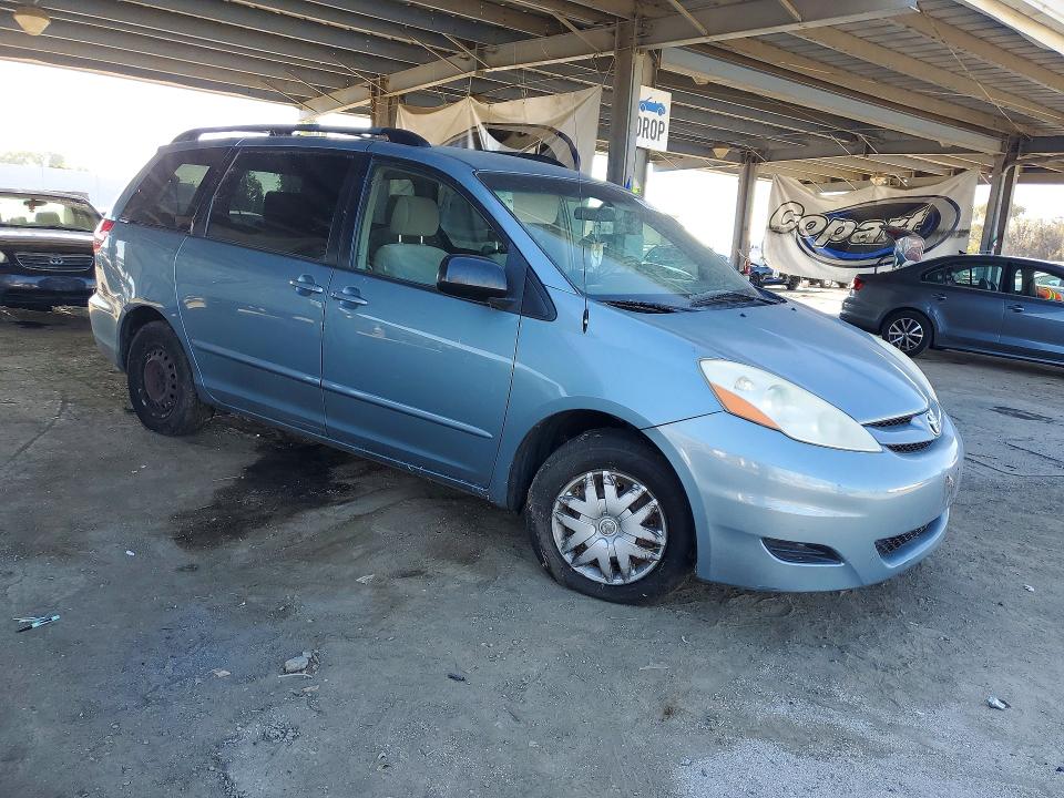 68806146 :رقم المزاد ، 5TDZK23C87S078651 vin ، 2007 Toyota Sienna مزاد بيع