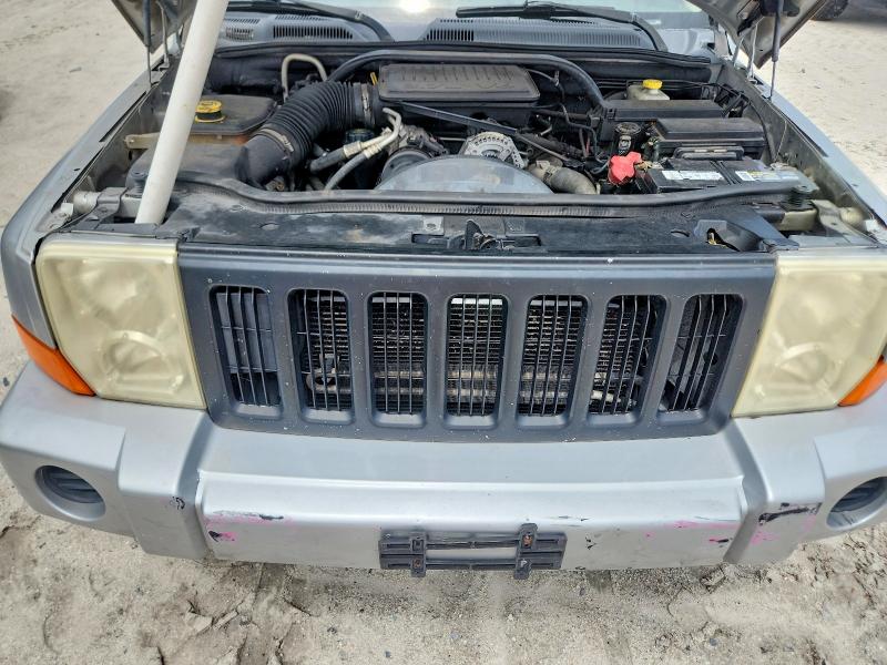 68100156 :رقم المزاد ، 1J8HG48K56C342586 vin ، 2006 Jeep Commander مزاد بيع