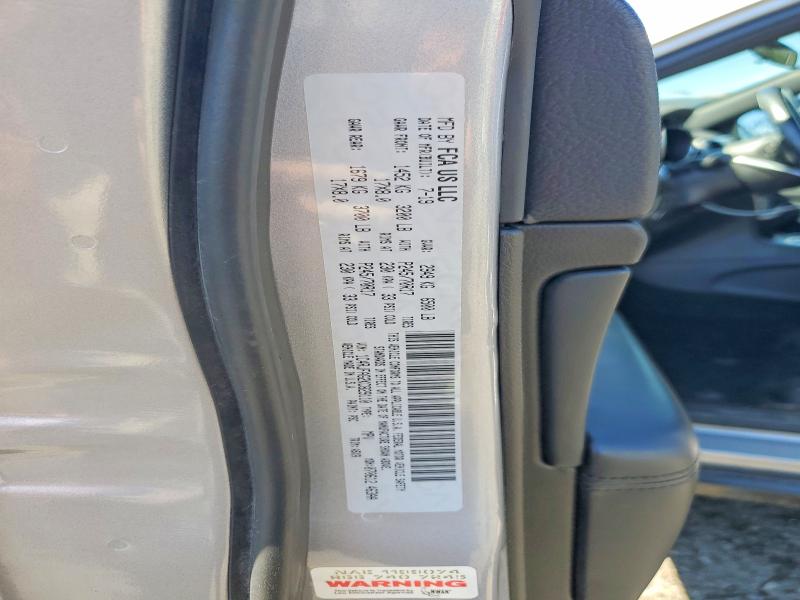 67600686 :رقم المزاد ، 1C4RJFAG2KC829110 vin ، 2019 Jeep Grand Cherokee مزاد بيع