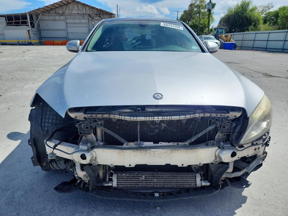 Продажа на аукционе авто 2015 Mercedes-benz C, vin: 55SWF4KB5FU017478, номер лота: 69404406