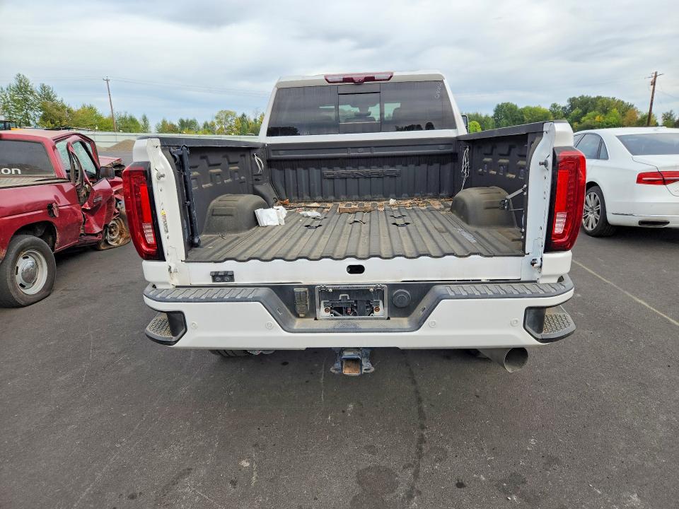 70353646 :رقم المزاد ، 1GT49REY9NF324711 vin ، 2022 Gmc Sierra مزاد بيع