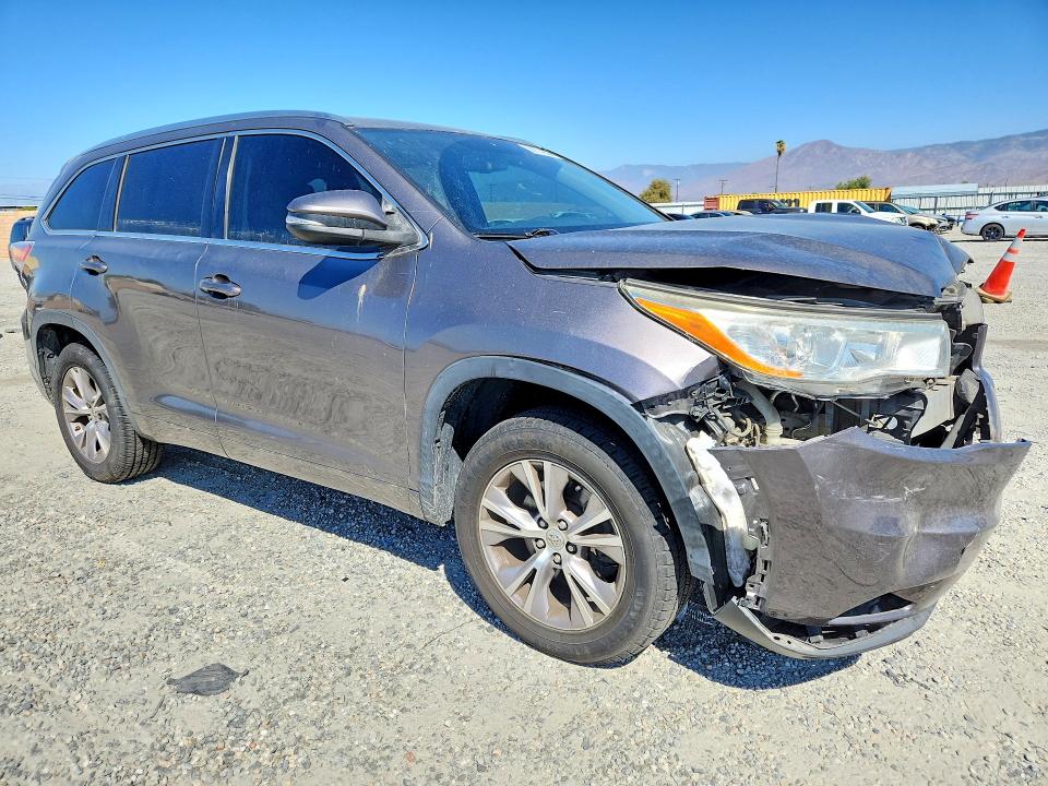 Продаж на аукціоні авто 2015 Toyota Highlander, vin: 5TDKKRFHXFS091580, номер лоту: 68874656