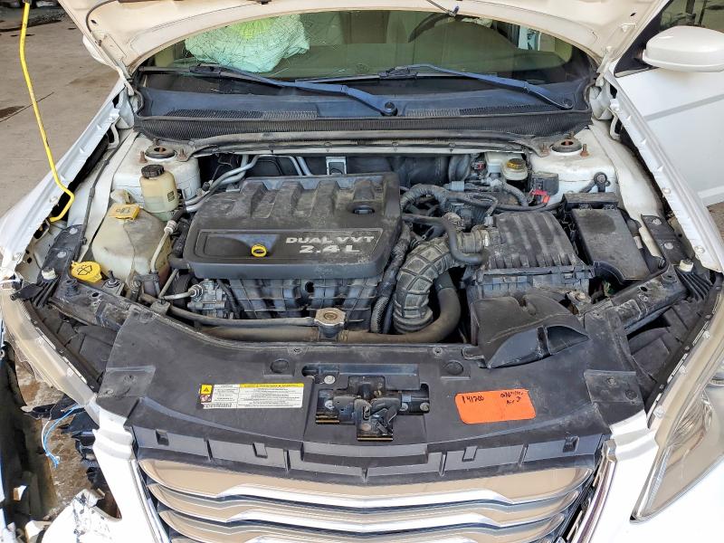 67833656 :رقم المزاد ، 1C3BC1FB1BN562305 vin ، 2011 Chrysler 200 مزاد بيع
