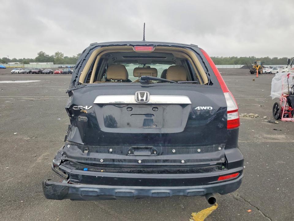 Продаж на аукціоні авто 2011 Honda Cr-v, vin: JHLRE4H75BC004020, номер лоту: 70793536
