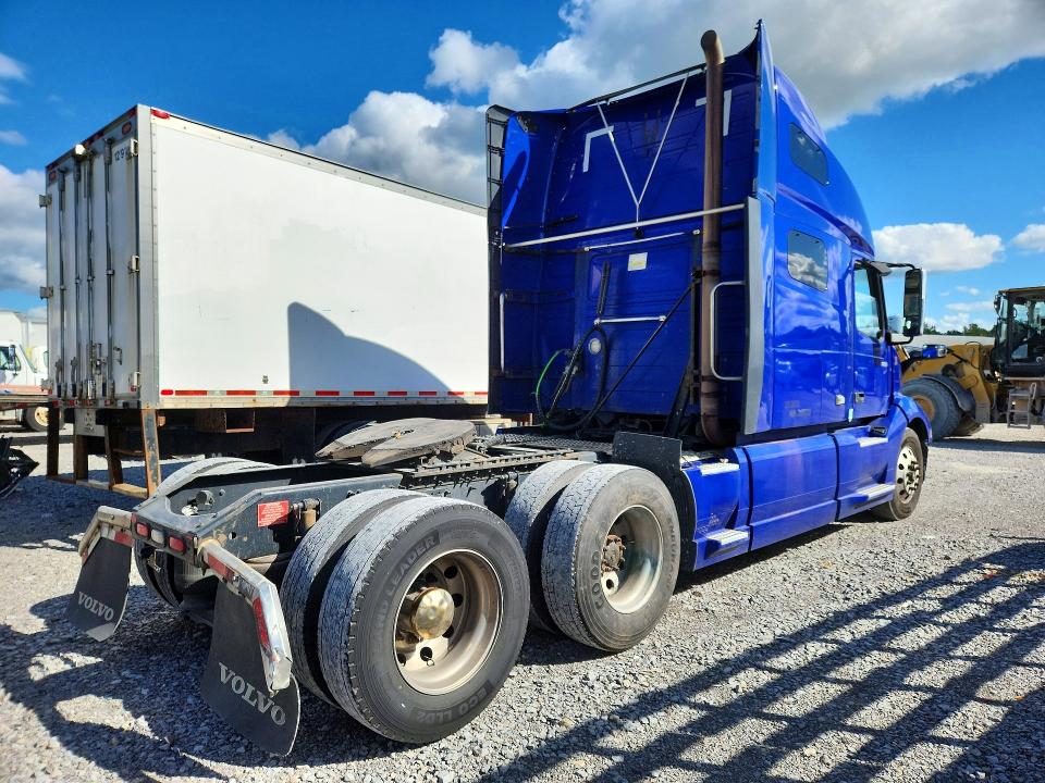 2020 Volvo Vn მანქანა იყიდება აუქციონზე, vin: 4V4NC9EJ6LN269330        , აუქციონის ნომერი: 69155276