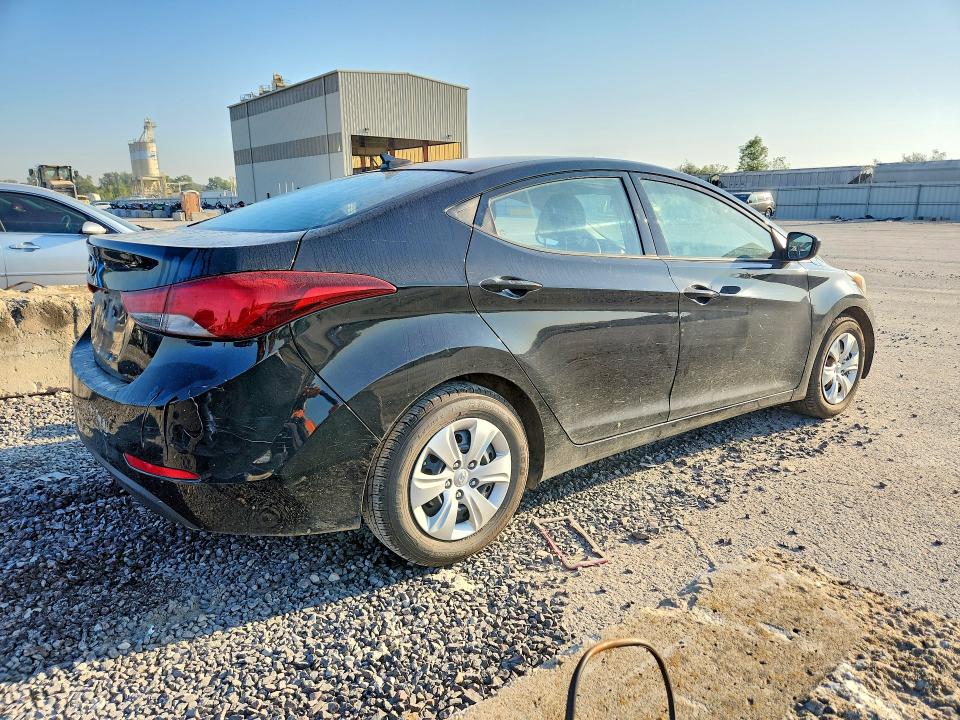 2016 Hyundai Elantra მანქანა იყიდება აუქციონზე, vin: 5NPDH4AEXGH741586, აუქციონის ნომერი: 69521036