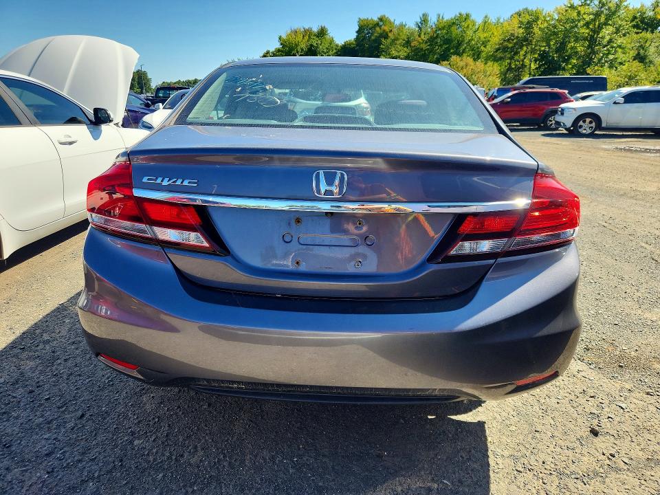 Продажа на аукционе авто 2015 Honda Civic, vin: 19XFB2E57FE018645, номер лота: 68420996