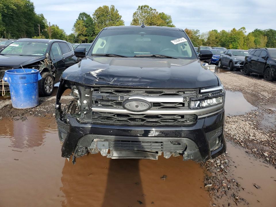 Продажа на аукционе авто 2024 Ford Expedition, vin: 1FMJU1G88REB08646, номер лота: 70354576