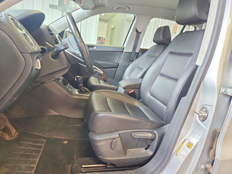 2016 Volkswagen Tiguan მანქანა იყიდება აუქციონზე, vin: WVGBV7AX0GW604486, აუქციონის ნომერი: 67802746
