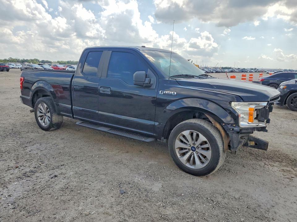 69854126 :رقم المزاد ، 1FTEX1CP7KKC31534 vin ، 2019 Ford F150 مزاد بيع