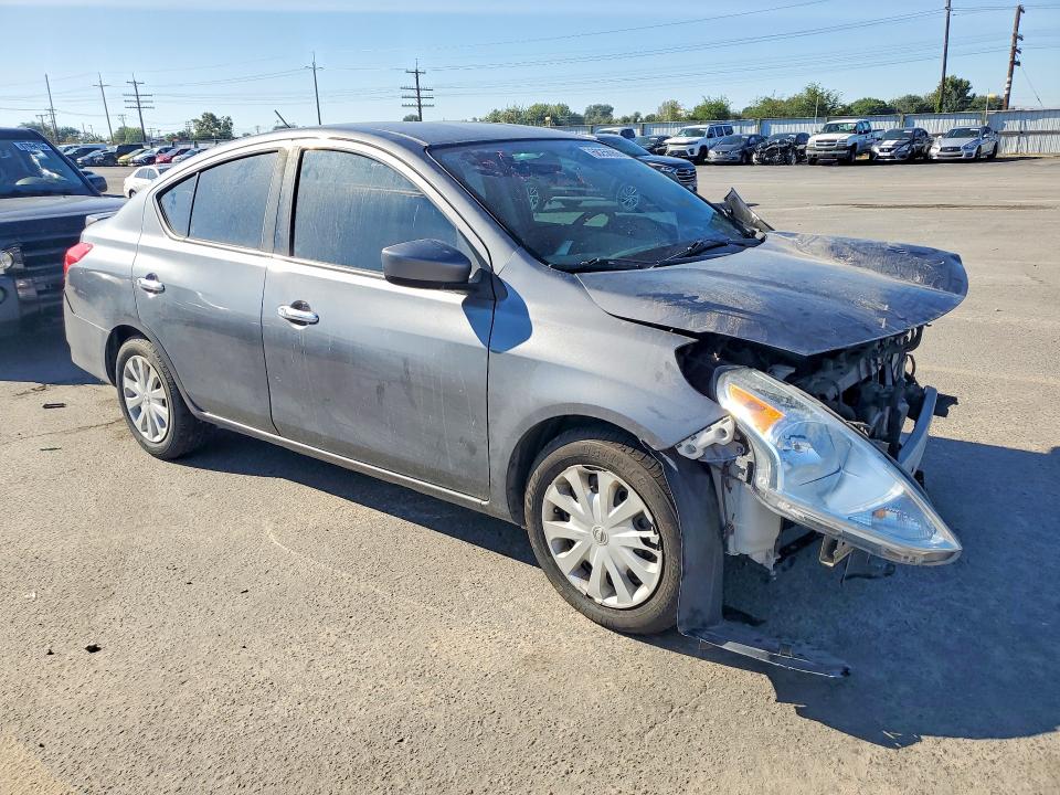 Продажа на аукционе авто 2018 Nissan Versa, vin: 3N1CN7AP1JL881902, номер лота: 68256906