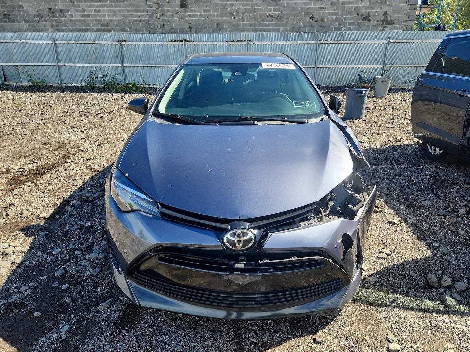 69554296 :رقم المزاد ، 2T1BURHE9HC953227 vin ، 2017 Toyota Corolla مزاد بيع