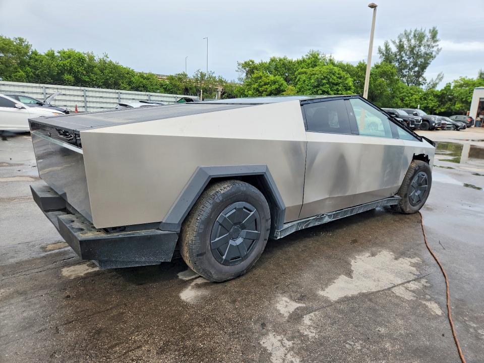 Aukcja sprzedaży 2024 Tesla Cybertruck, vin: 7G2CEHED4RA050983, numer aukcji: 70819796