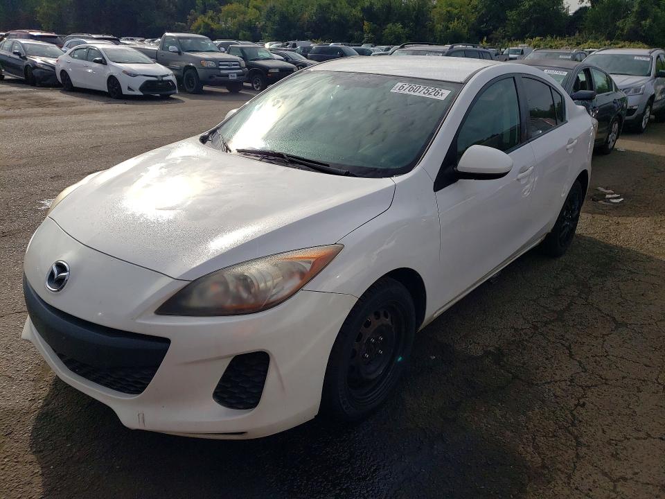 Продаж на аукціоні авто 2013 Mazda 3, vin: JM1BL1TG7D1824544, номер лоту: 67607526