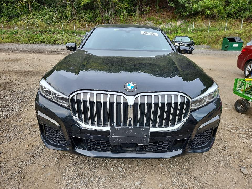 68435956 :رقم المزاد ، WBA7U2C0XLGJ59675 vin ، 2020 Bmw 750 مزاد بيع