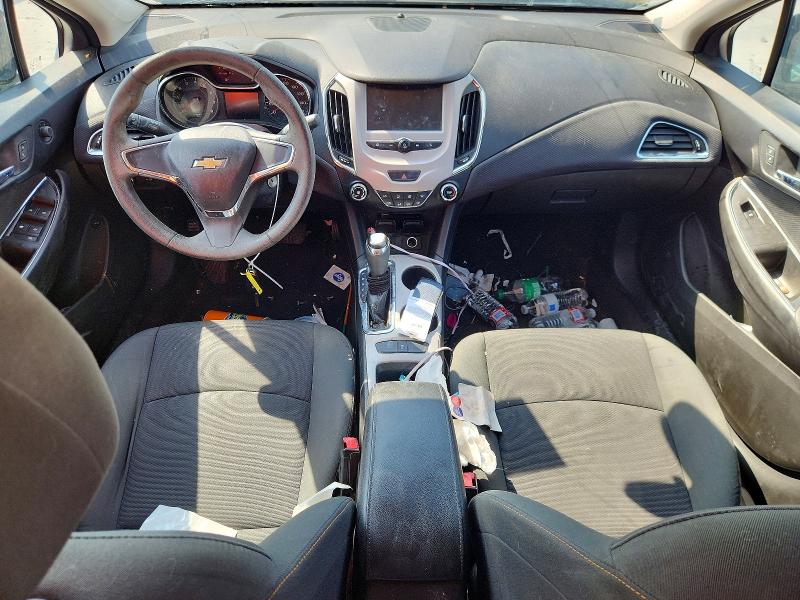 70227646 :رقم المزاد ، 1G1BC5SM3J7100124 vin ، 2018 Chevrolet Cruze مزاد بيع