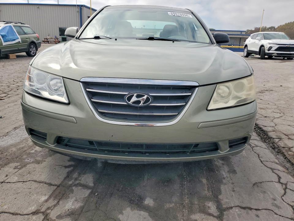 2010 Hyundai Sonata მანქანა იყიდება აუქციონზე, vin: 5NPET4AC8AH608236, აუქციონის ნომერი: 69976996