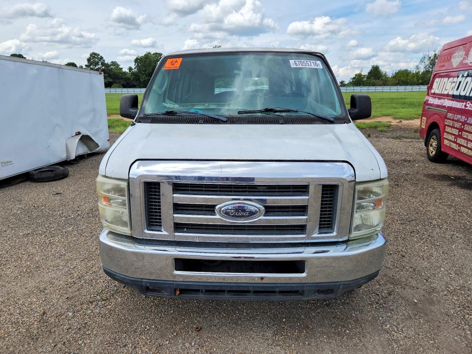 67055716 :رقم المزاد ، 1FBSS3BL4DDA00095 vin ، 2013 Ford Econoline مزاد بيع