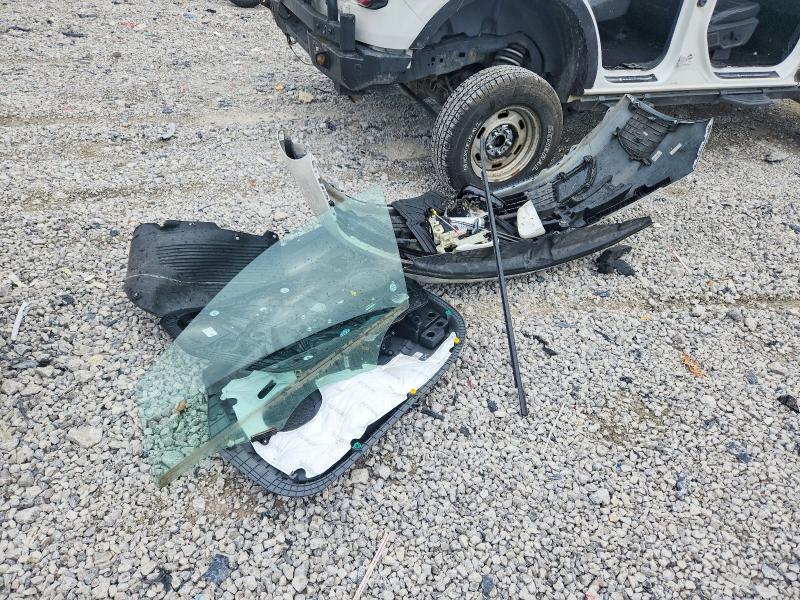 68060196 :رقم المزاد ، 3KPFK4A72JE195163 vin ، 2018 Kia Forte مزاد بيع