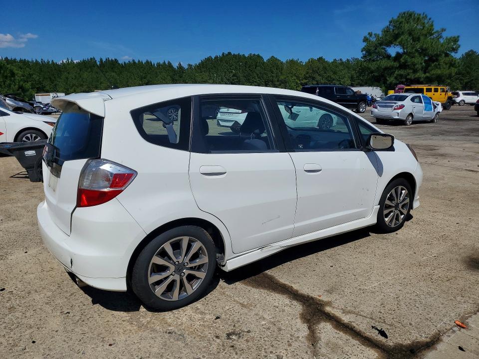 2013 Honda Fit მანქანა იყიდება აუქციონზე, vin: JHMGE8H54DC016350, აუქციონის ნომერი: 68237656