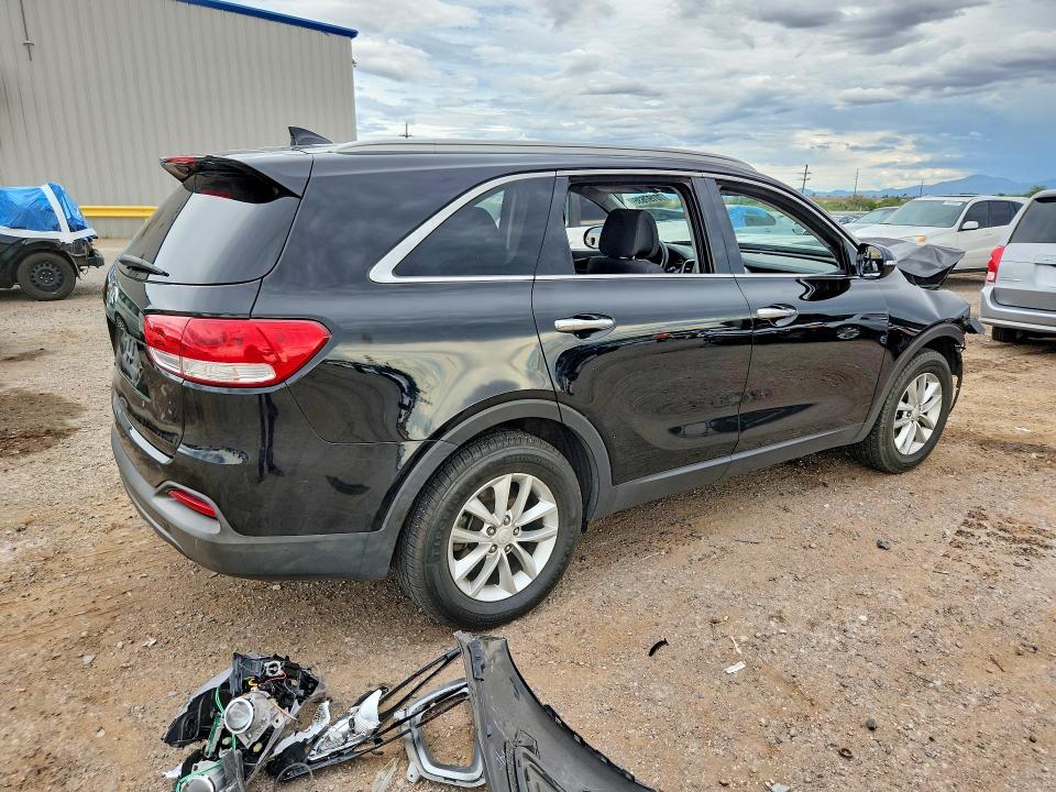 2016 Kia Sorento მანქანა იყიდება აუქციონზე, vin: 5XYPG4A3XGG059412, აუქციონის ნომერი: 70197636
