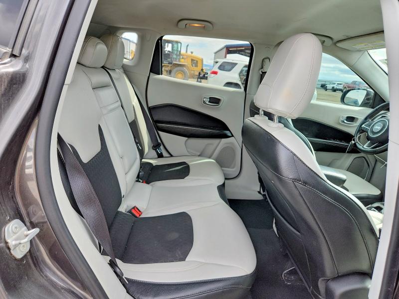 67870116 :رقم المزاد ، 3C4NJDBB4JT470206 vin ، 2018 Jeep Compass مزاد بيع