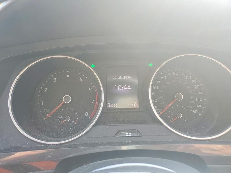 69744706 :رقم المزاد ، 3VV2B7AX9MM004382 vin ، 2021 Volkswagen Tiguan مزاد بيع
