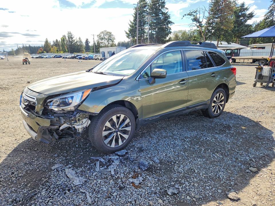 70138126 :رقم المزاد ، 4S4BSANC2F3311184 vin ، 2015 Subaru Outback مزاد بيع