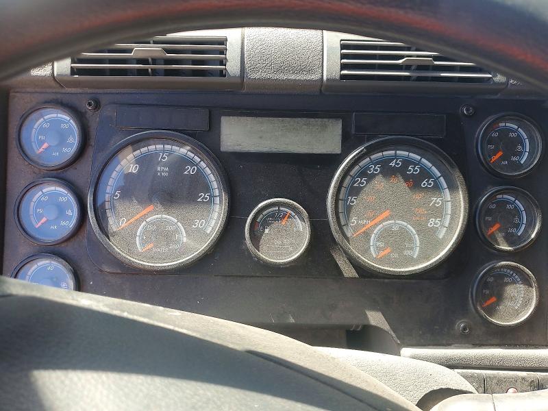 Продажа на аукционе авто 2018 Freightliner Cascadia 125, vin: 1FUJGLDR1JLJV6521, номер лота: 67741606