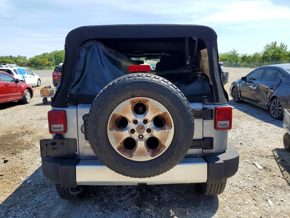 Продажа на аукционе авто 2013 Jeep Wrangler Unlimited, vin: 1C4BJWEG2DL685489, номер лота: 67725086