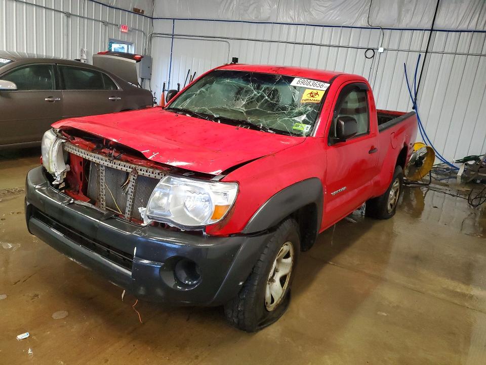 69083656 :رقم المزاد ، 5TEPX42N25Z120612 vin ، 2005 Toyota Tacoma مزاد بيع
