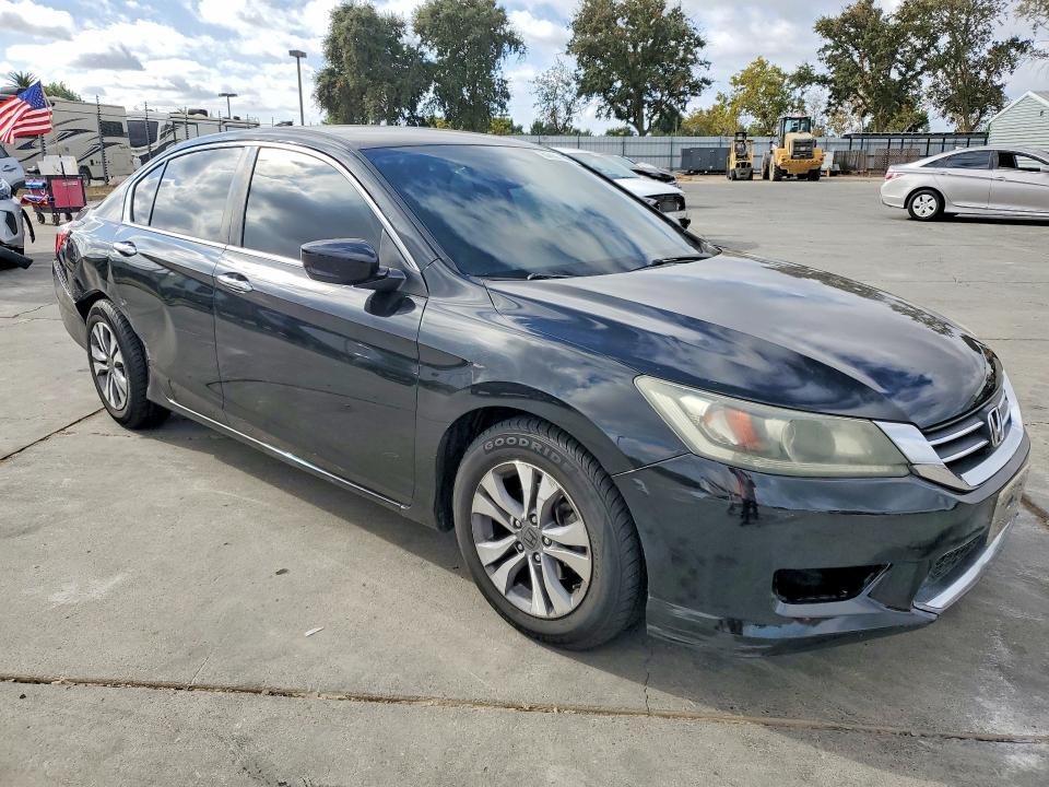 2015 Honda Accord მანქანა იყიდება აუქციონზე, vin: 1HGCR2F38FA033638, აუქციონის ნომერი: 67451086