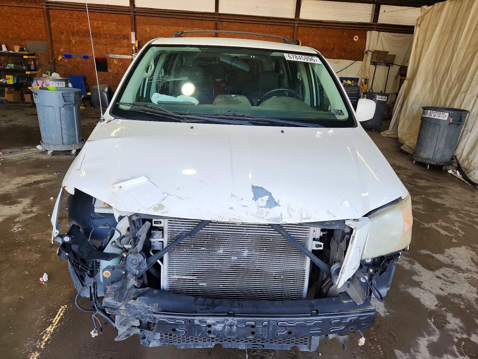 2010 Dodge Grand Caravan მანქანა იყიდება აუქციონზე, vin: 2D4RN5D11AR211579, აუქციონის ნომერი: 67845996