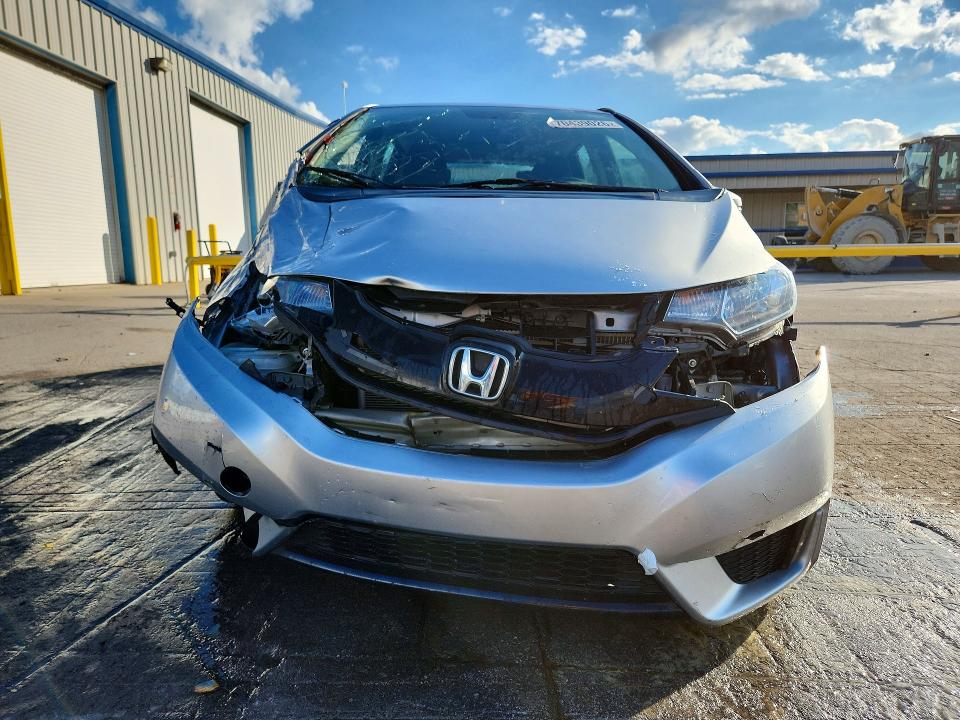 2015 Honda Fit მანქანა იყიდება აუქციონზე, vin: 3HGGK5H54FM738056, აუქციონის ნომერი: 70439026
