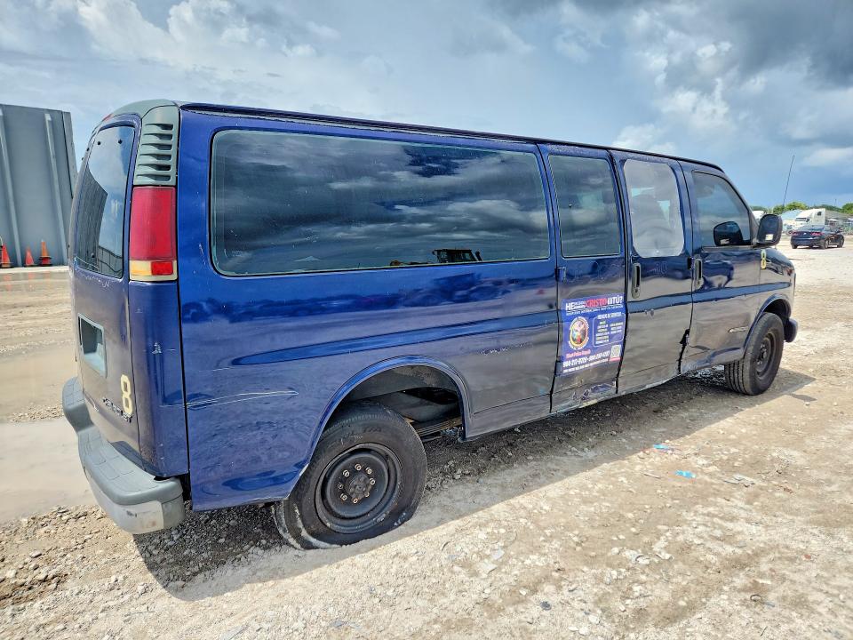 Aukcja sprzedaży 2002 Chevrolet Express G3500, vin: 1GAHG39RX21205820, numer aukcji: 68749126
