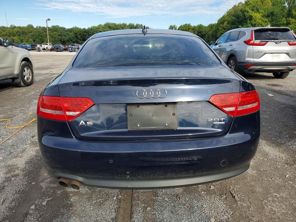 Продажа на аукционе авто 2010 Audi A5, vin: WAURFAFR3AA066634, номер лота: 69047526